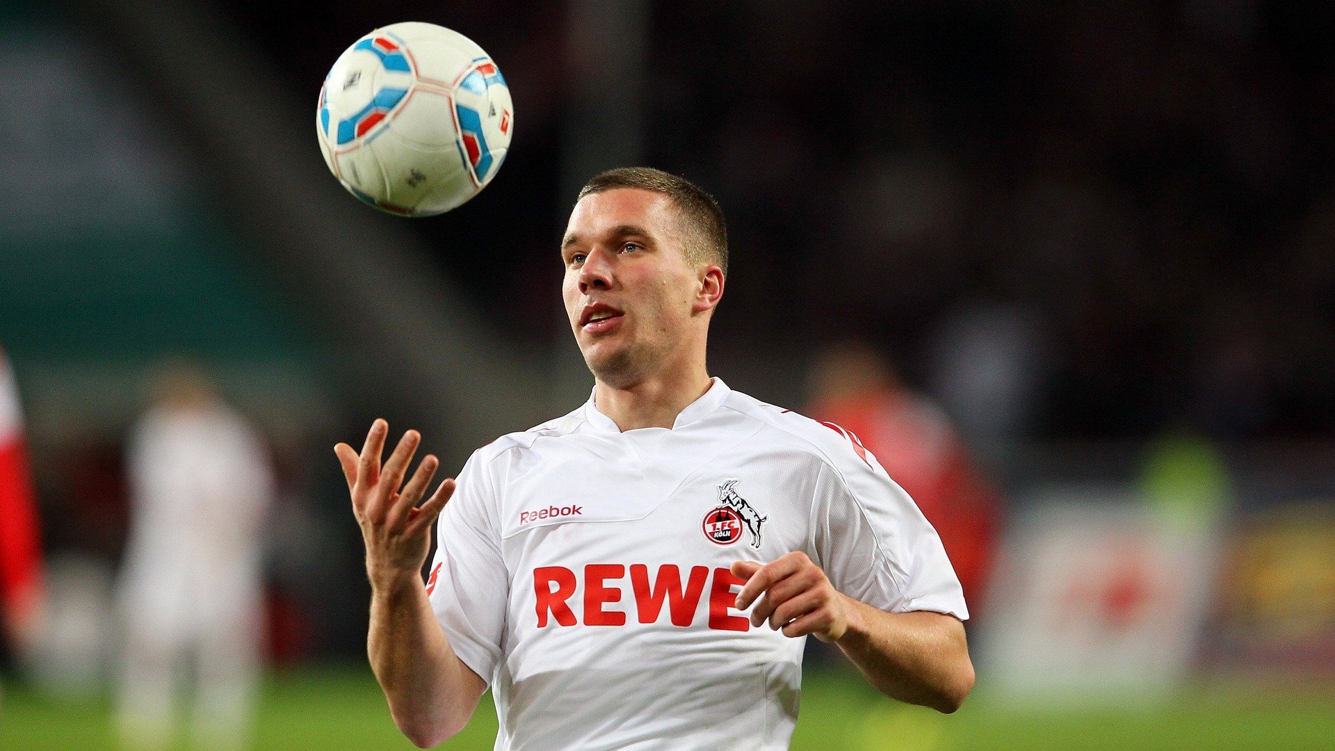 _极寒极暑运动挑战赛：极端气候中的运动秀_，极寒现象